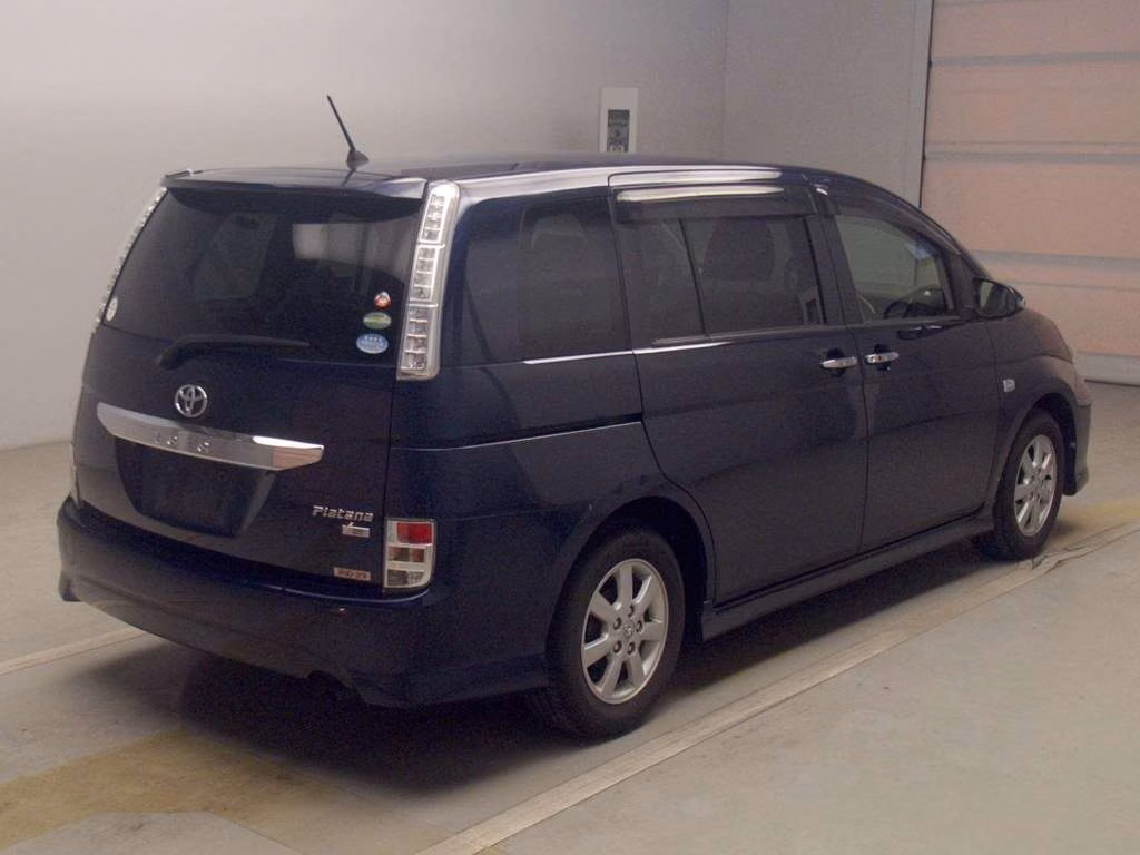 TOYOTA ISIS