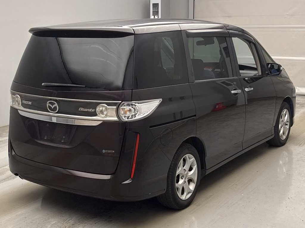 MAZDA BIANTE