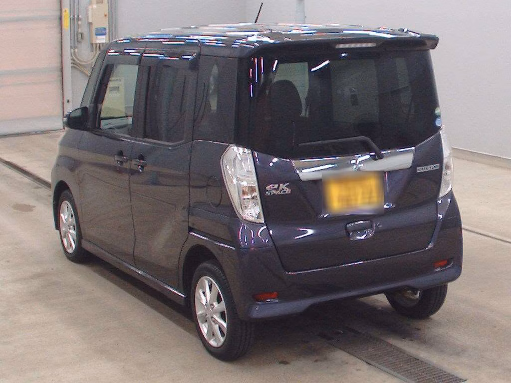 MITSUBISHI EK SPACE