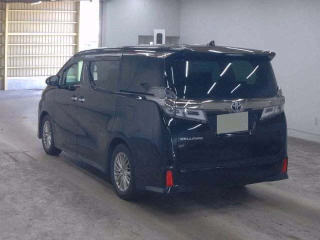 TOYOTA VELLFIRE