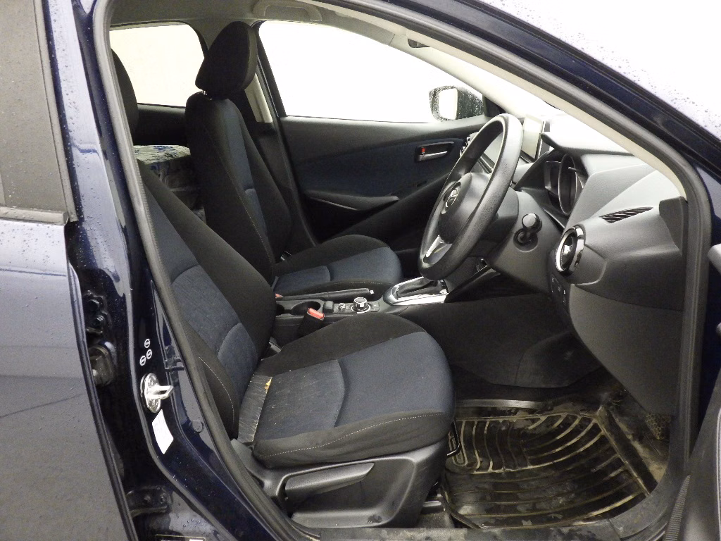 MAZDA MAZDA2