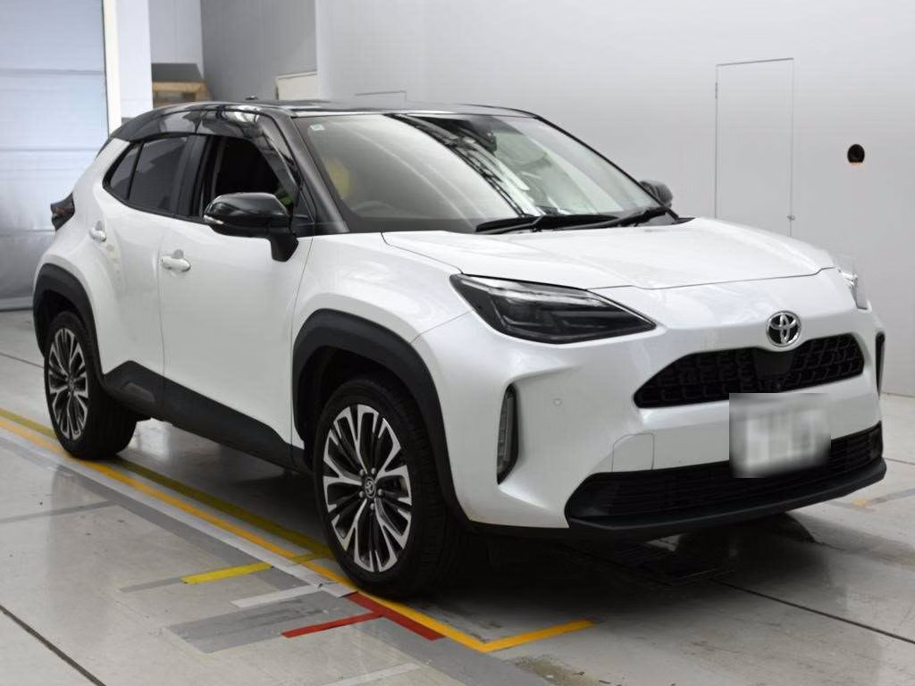 TOYOTA YARIS CROSS
