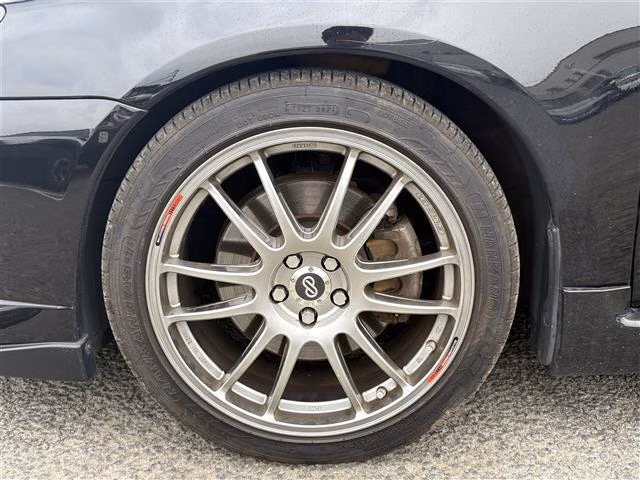 SUBARU LEGACY B4