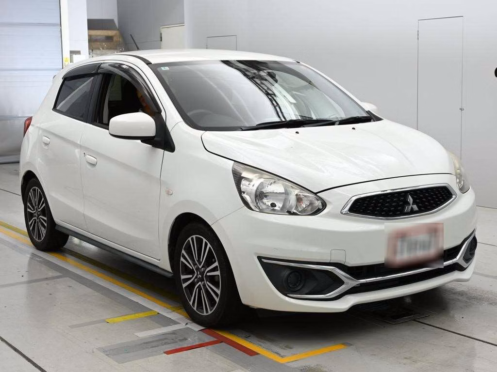 MITSUBISHI MIRAGE