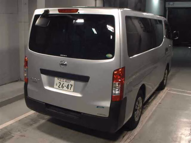 NISSAN NV350 CARAVAN