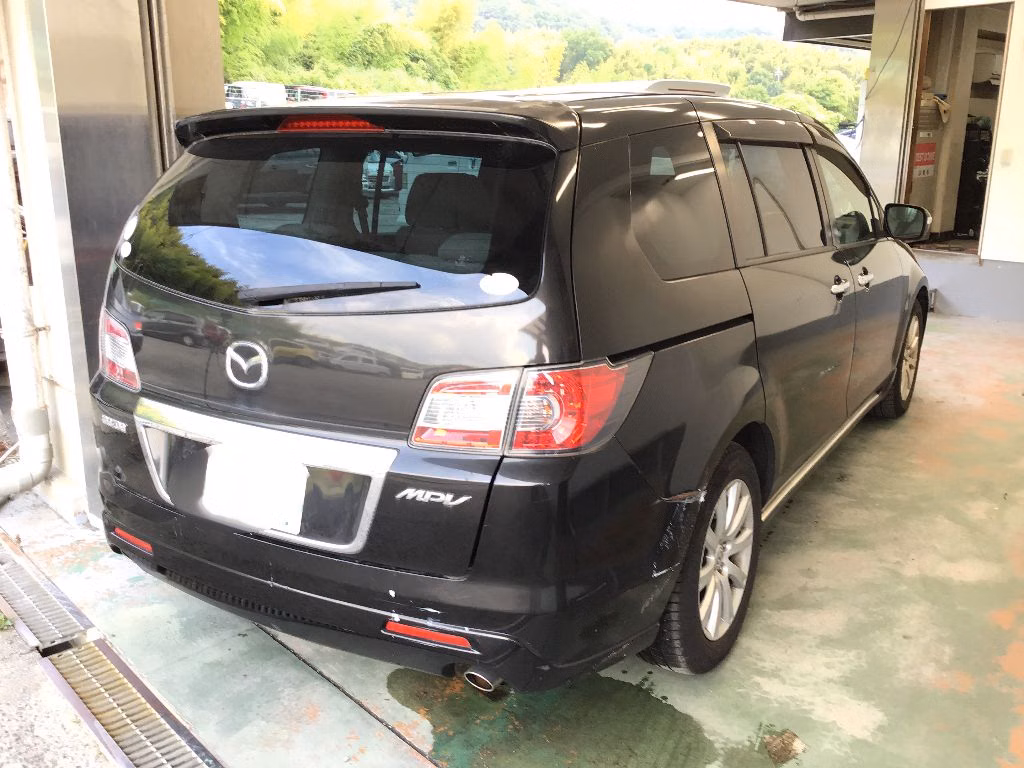 MAZDA MPV