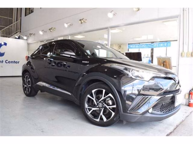 TOYOTA C-HR