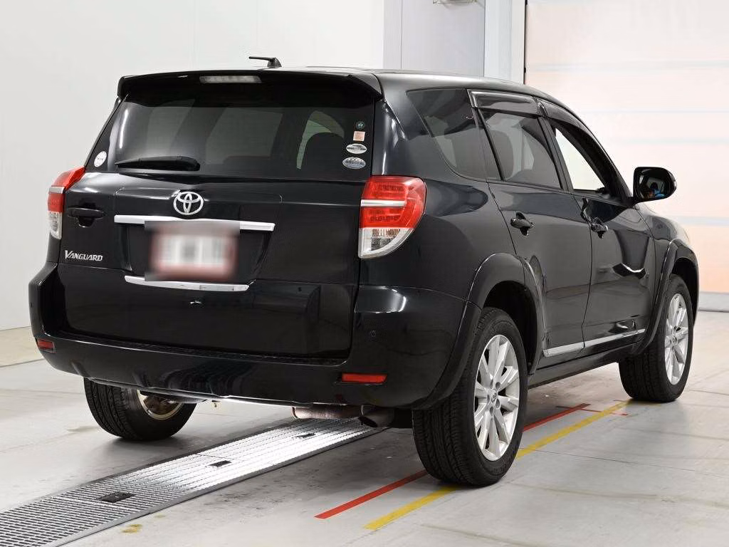 TOYOTA VANGUARD