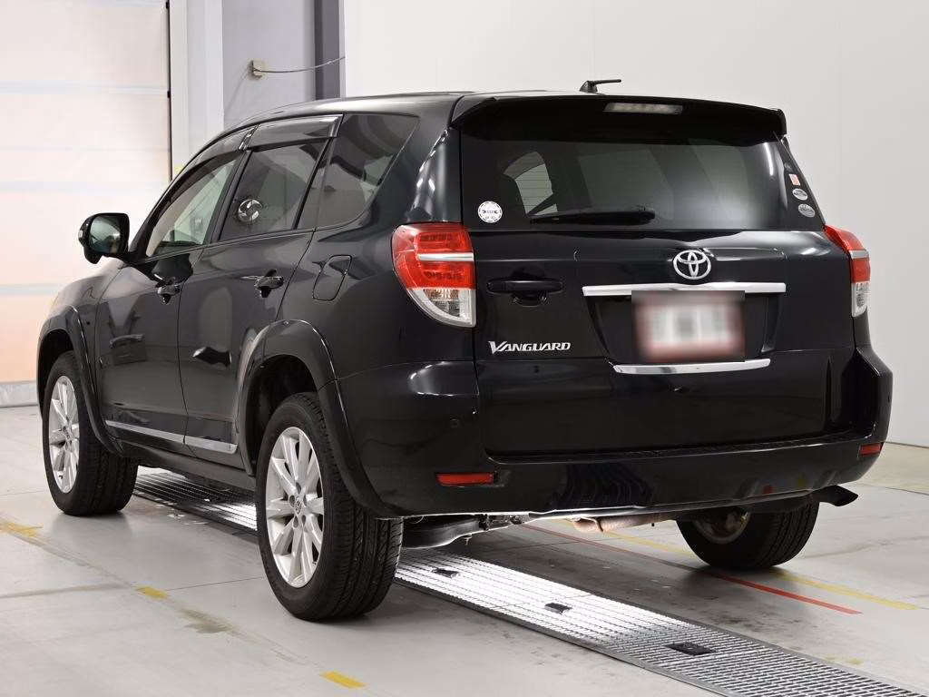 TOYOTA VANGUARD