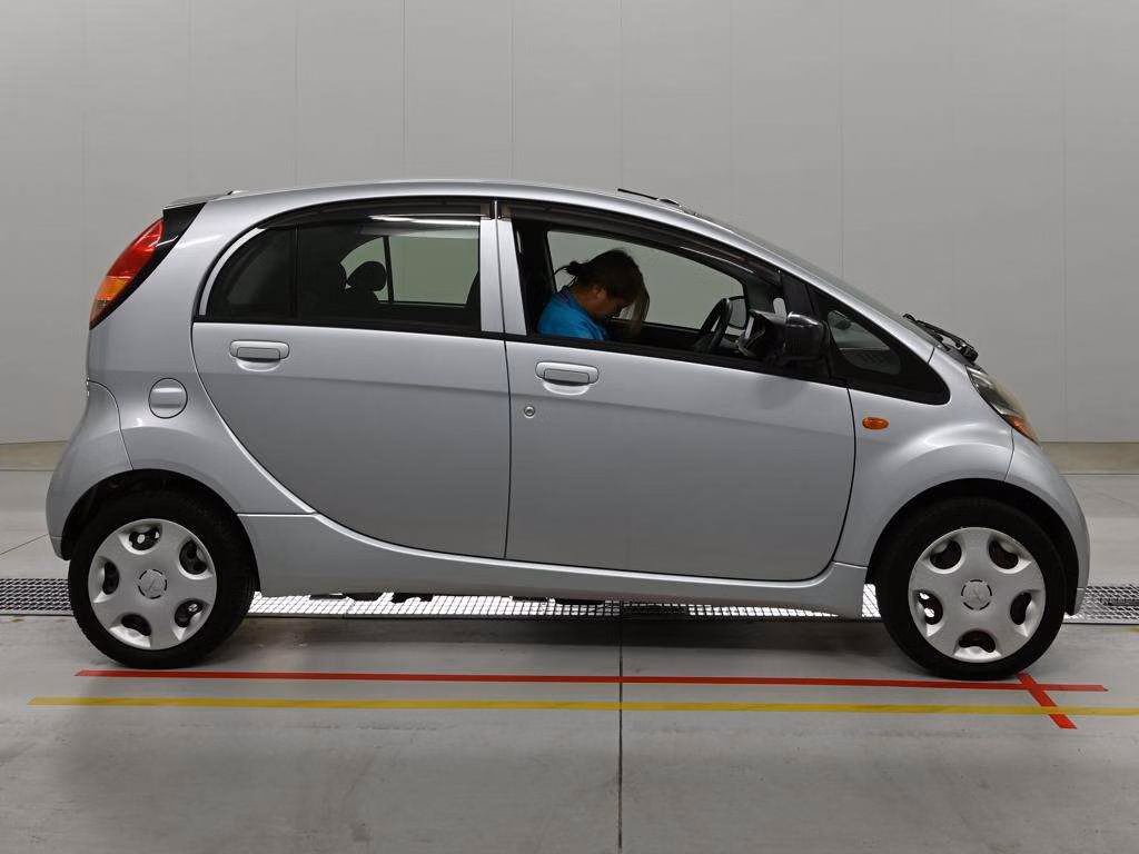 MITSUBISHI I-MIEV