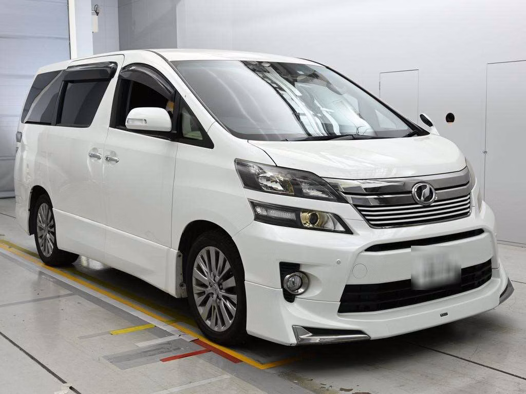 TOYOTA VELLFIRE