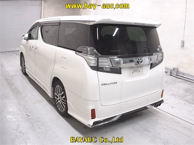 TOYOTA VELLFIRE