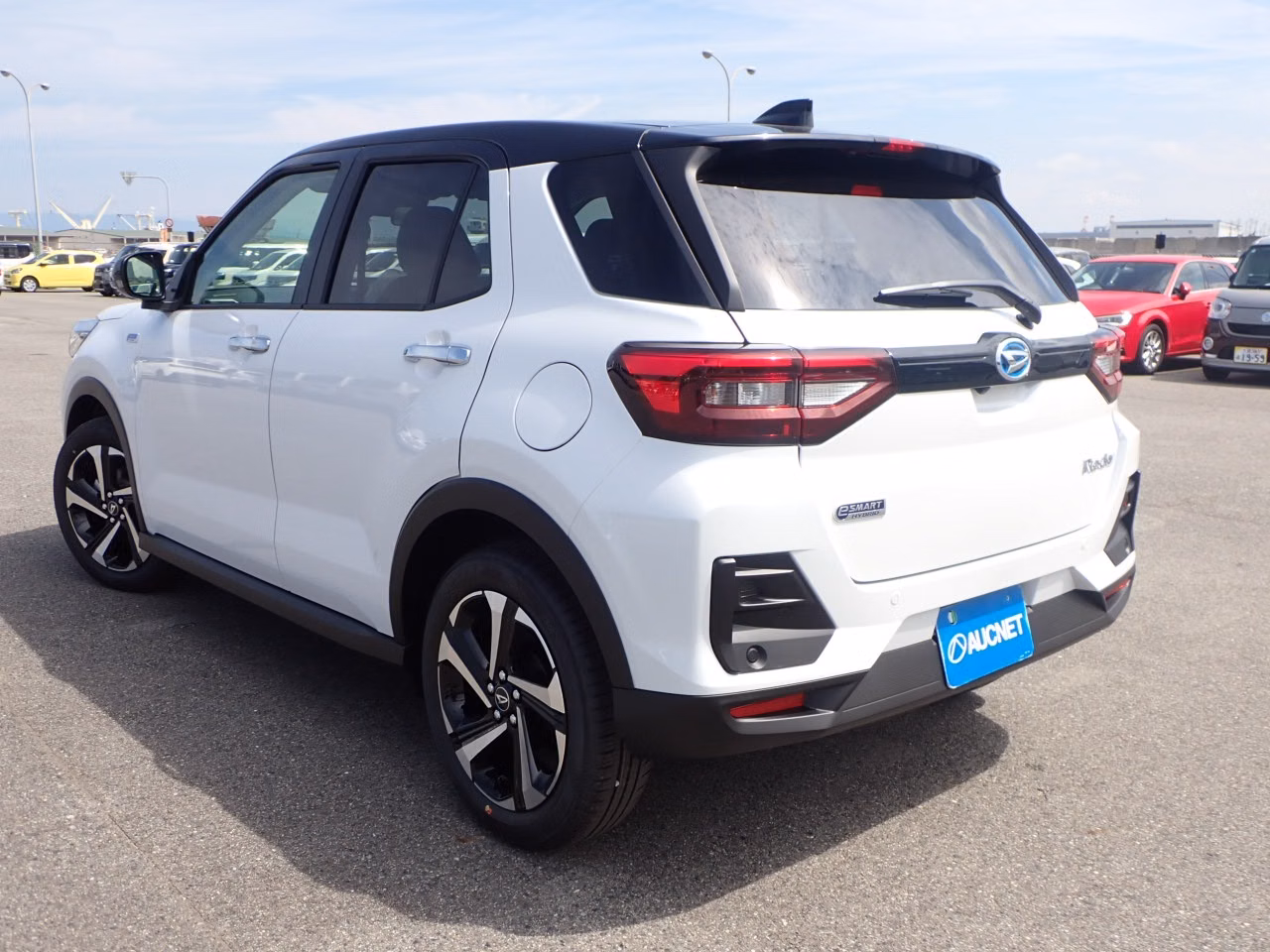 DAIHATSU ROCKY