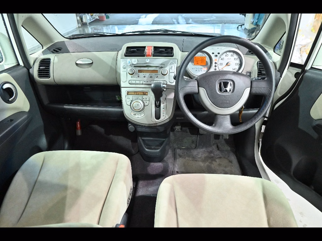 HONDA LIFE