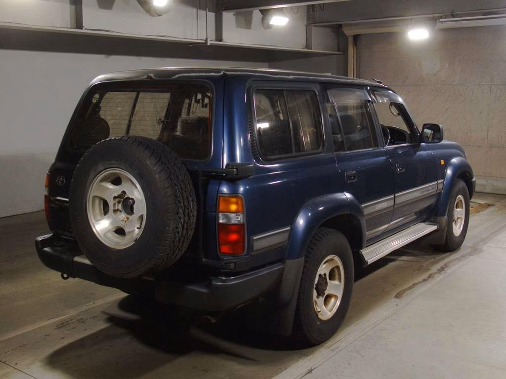 TOYOTA LAND CRUISER
