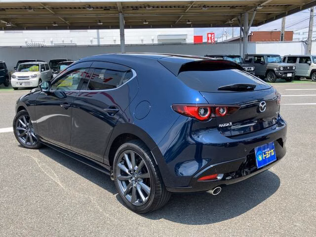 MAZDA MAZDA3