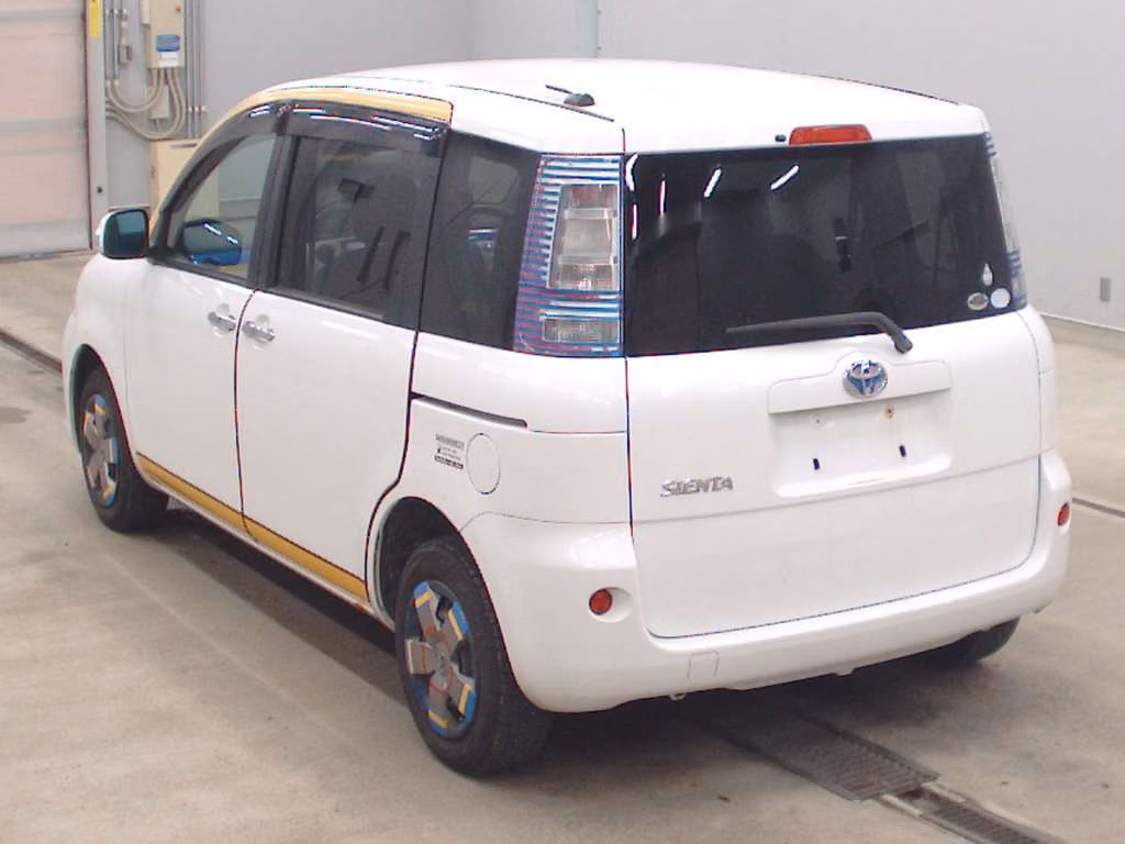 TOYOTA SIENTA