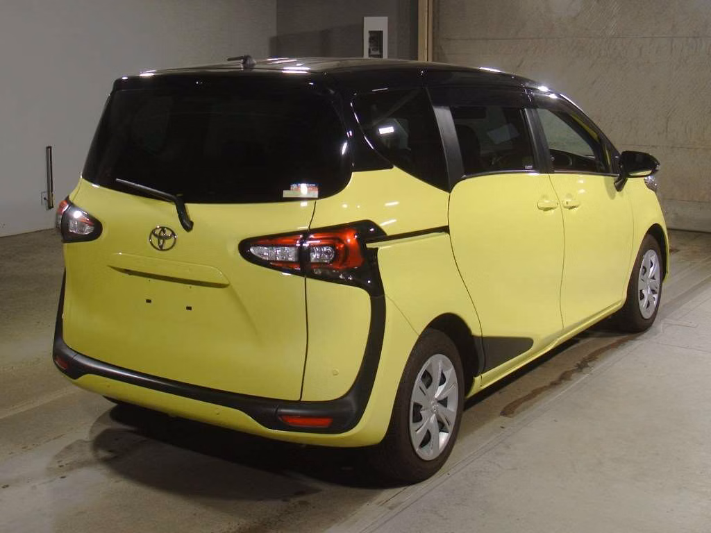 TOYOTA SIENTA