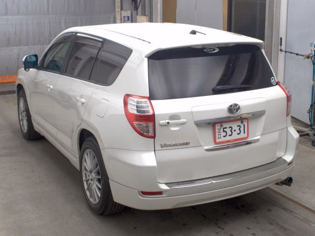 TOYOTA VANGUARD