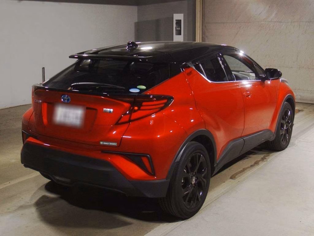 TOYOTA C-HR