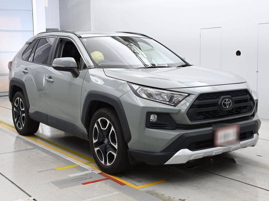 TOYOTA RAV4