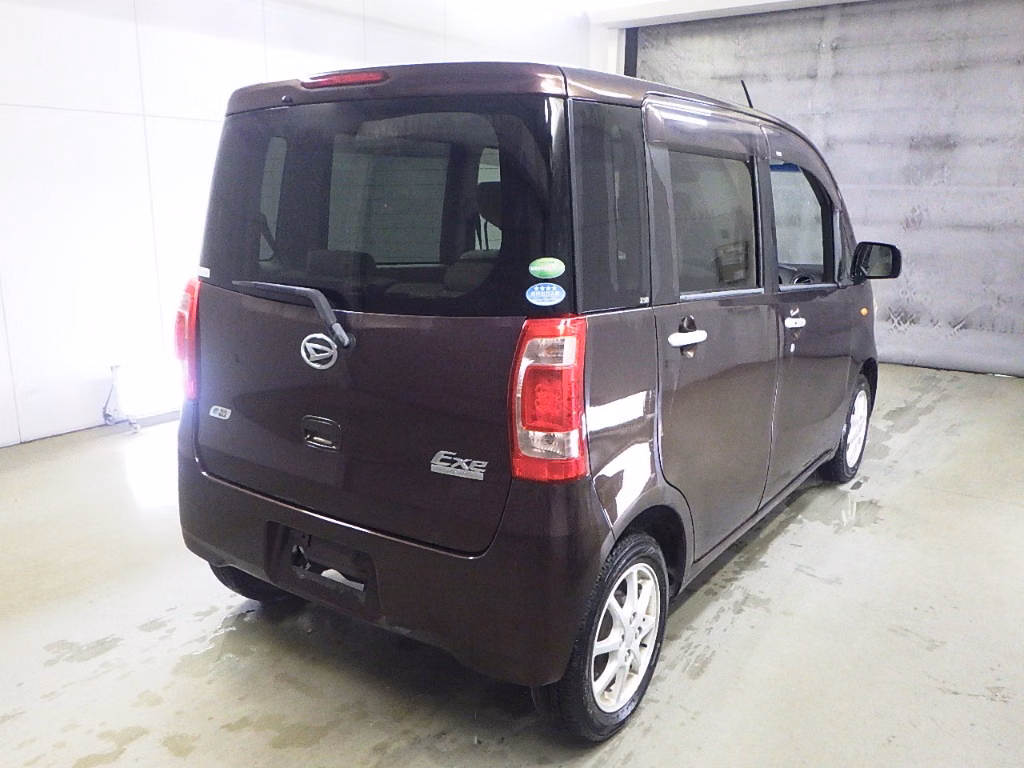 DAIHATSU TANTO EXE