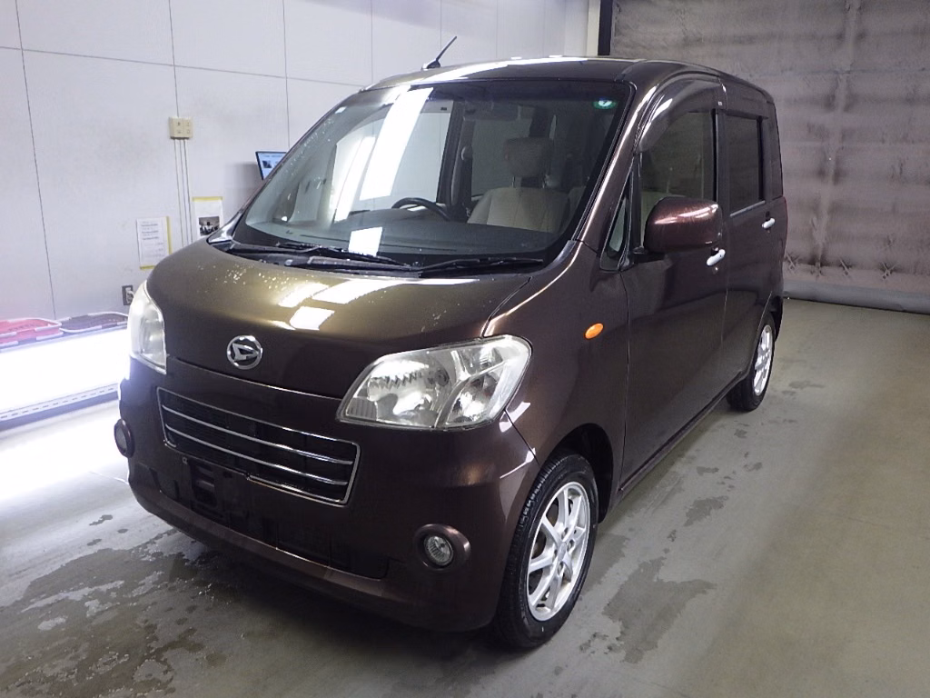 DAIHATSU TANTO EXE