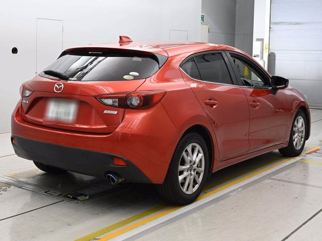 MAZDA AXELA