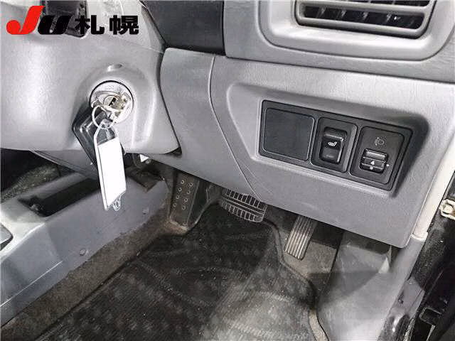 MITSUBISHI MINICA