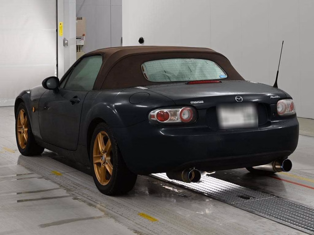 MAZDA ROADSTER
