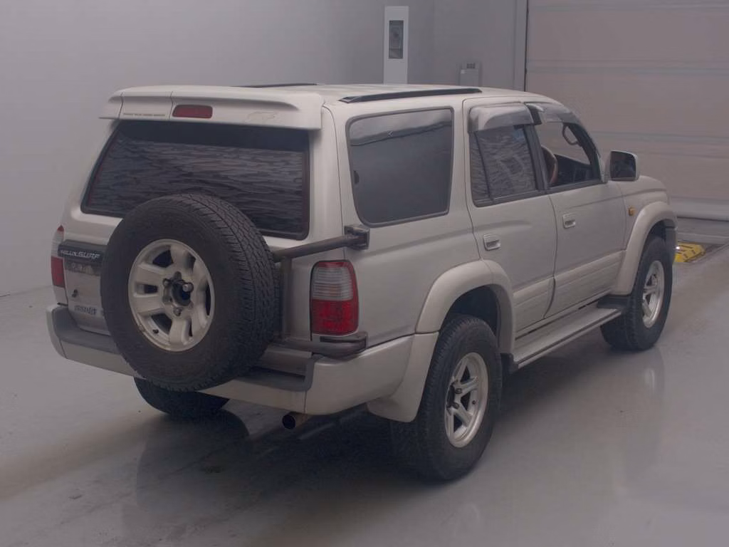 TOYOTA HILUX SURF
