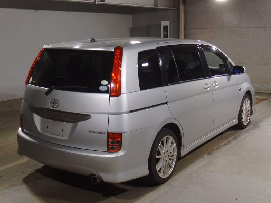 TOYOTA ISIS