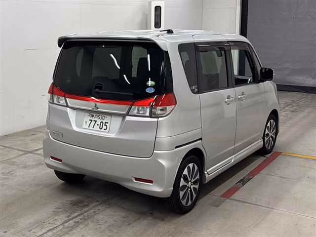 MITSUBISHI DELICA D:2