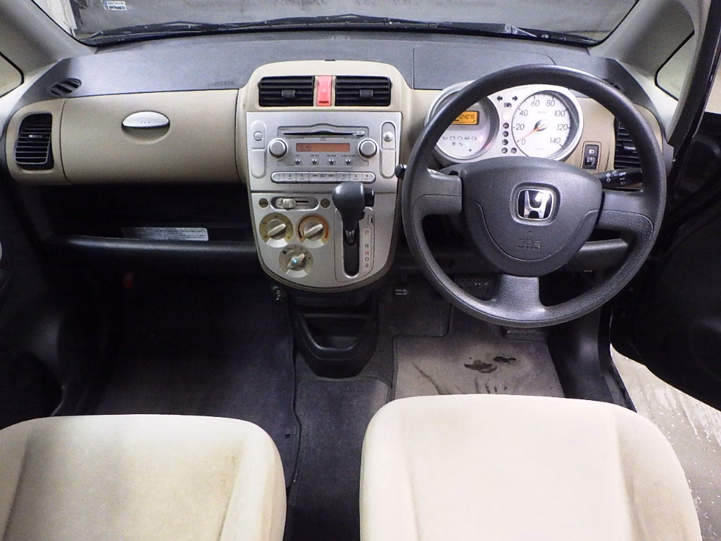 HONDA LIFE