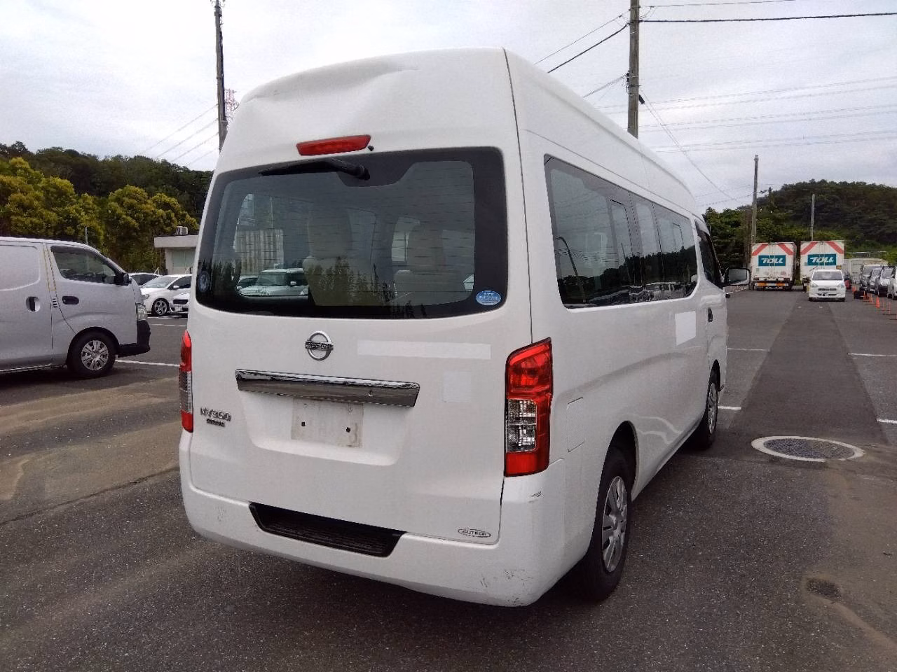 NISSAN NV350 CARAVAN