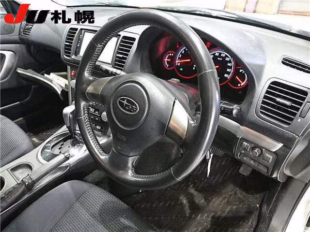 SUBARU LEGACY