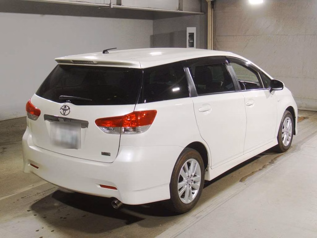 TOYOTA WISH