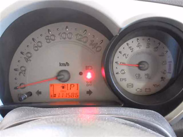 DAIHATSU MOVE LATTE