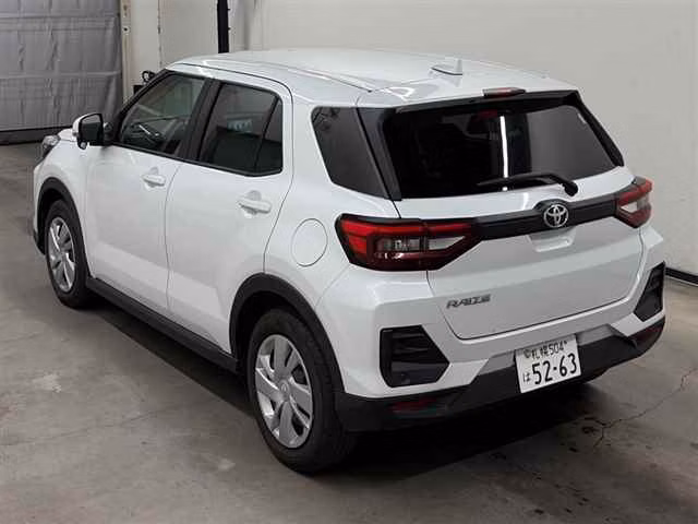TOYOTA RAIZE