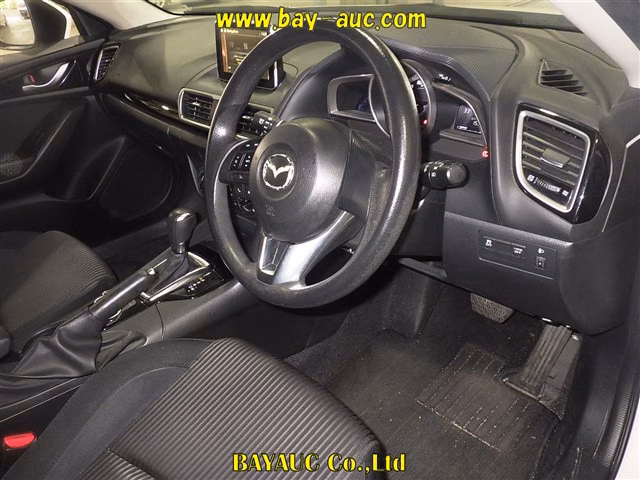 MAZDA AXELA
