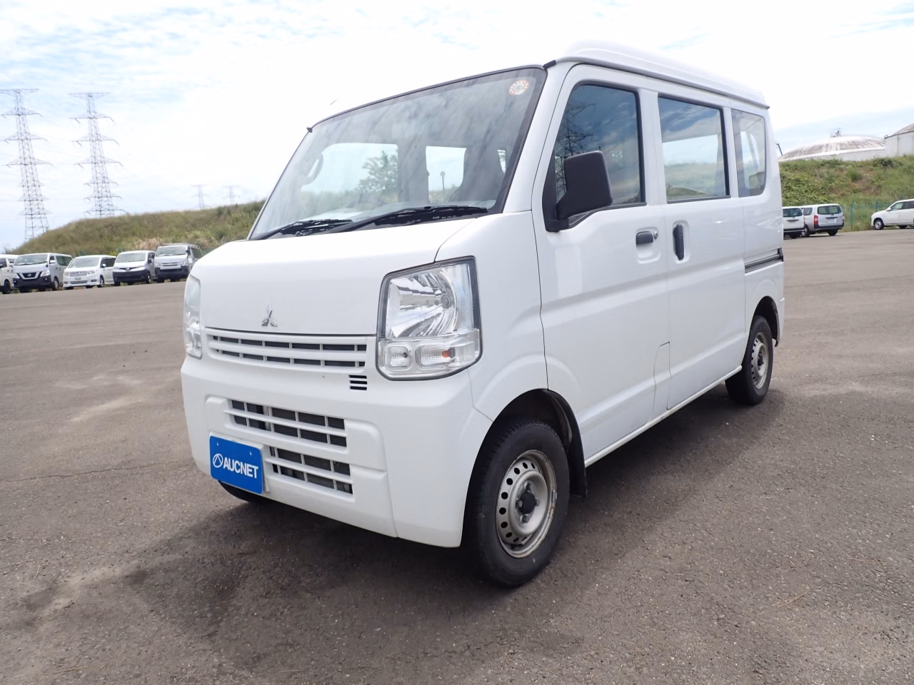 MITSUBISHI MINICAB