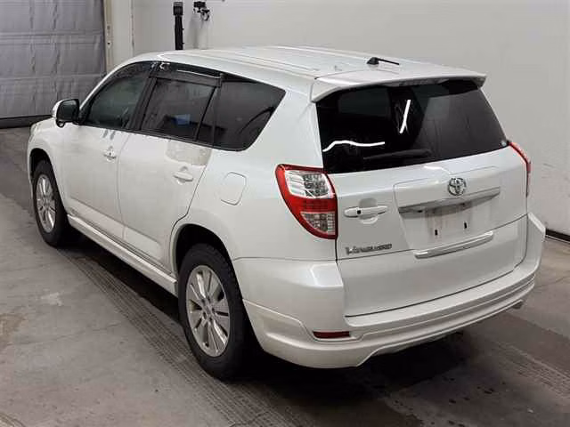 TOYOTA VANGUARD