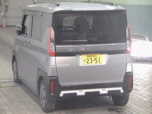 MITSUBISHI DELICA MINI