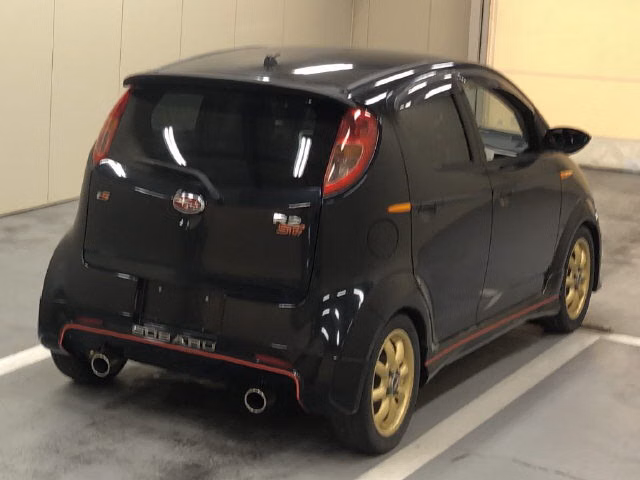 SUBARU R2