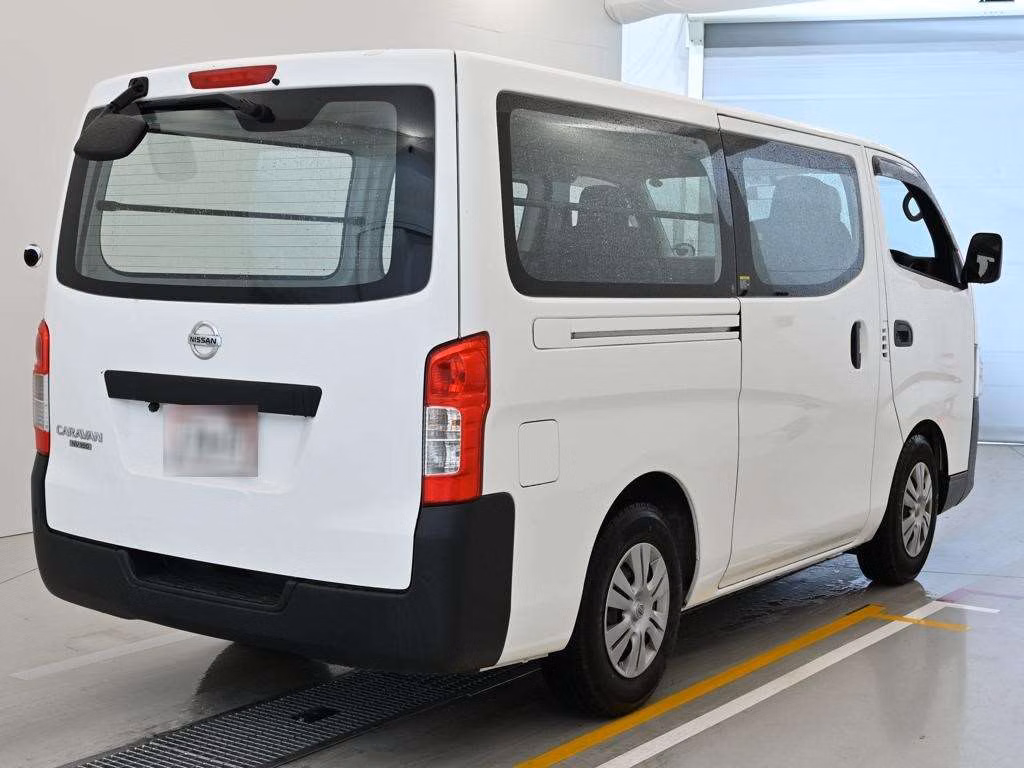 NISSAN NV350 CARAVAN