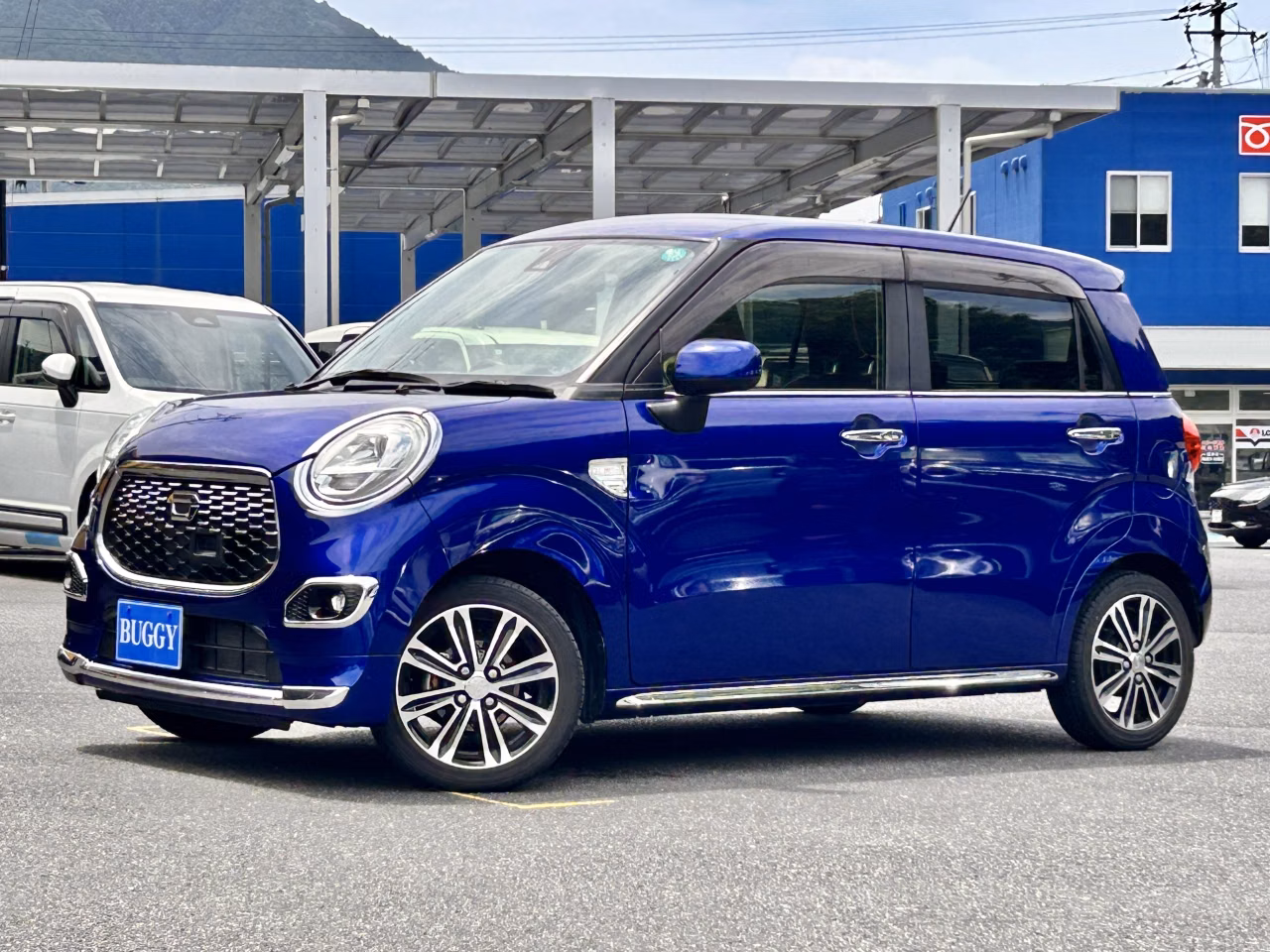 DAIHATSU CAST