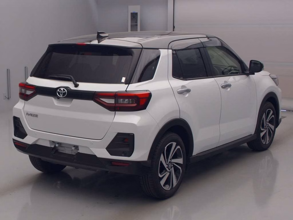 TOYOTA RAIZE