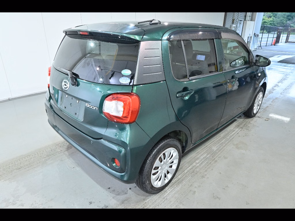 DAIHATSU BOON