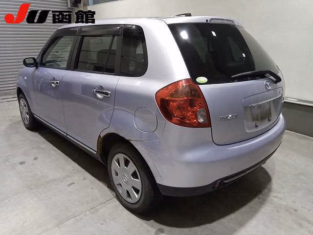 MAZDA VERISA