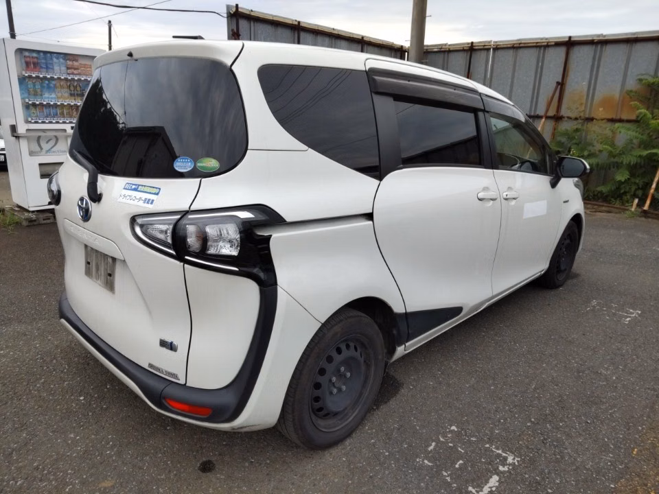 TOYOTA SIENTA